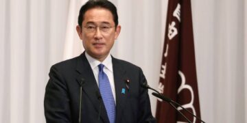 Yaponiyanın Baş naziri gözlənilmədən Kiyevə getdi