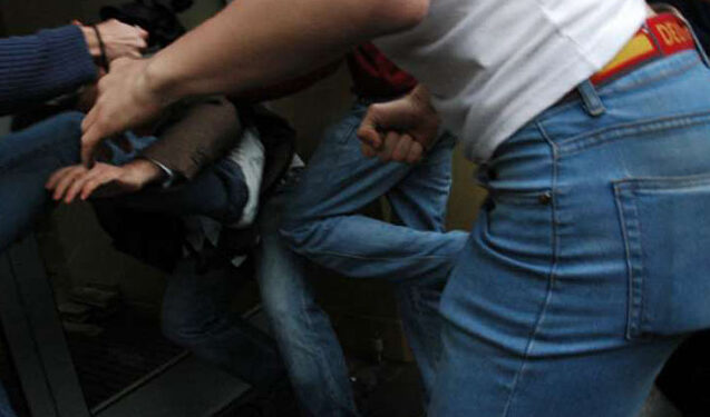 Bakıda futbol meydançasında kütləvi dava – Yaralılar var + Yenilənib