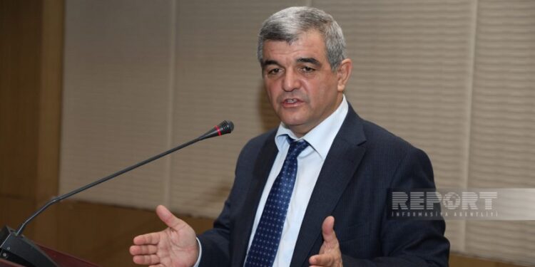 Fazil Mustafaya qarşı cinayətlə bağlı 4 nəfər tutulub, Bakının bir neçə istiqamətində polis postları quraşdırılıb