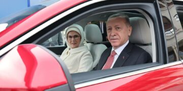 REGİONƏrdoğan “Togg T10X” avtomobilinin ilk sahibi oldu – FOTO