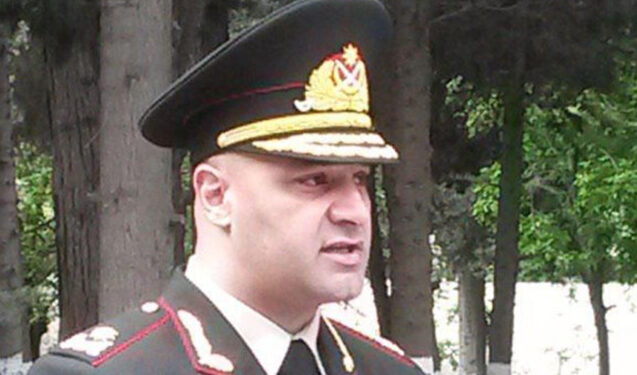 Yeni rəis generalı işdən çıxardı