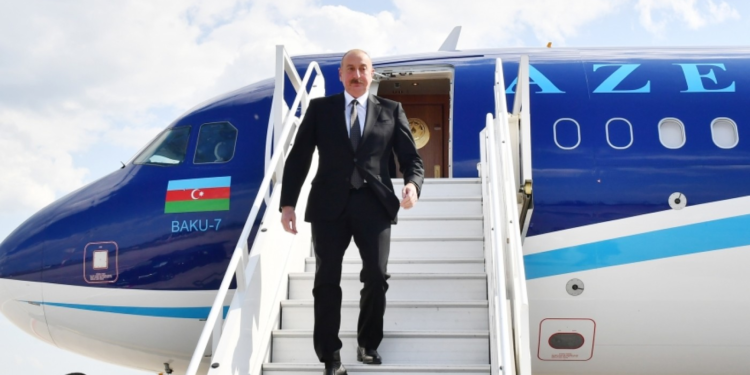 İlham Əliyev Moldovaya getdi – FOTO