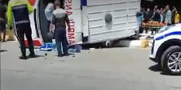 Təcili tibbi yardım maşını aşdı, ölən və yaralananlar var – Video – Yenilənib
