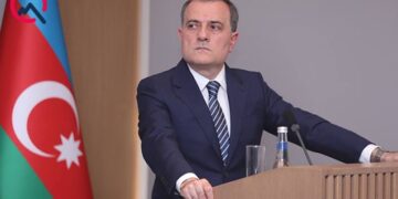 Ceyhun Bayramov üçtərəfli görüş üçün Rusiyaya getdi