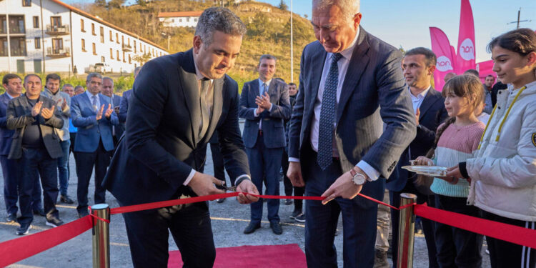 “Nar” Laçın şəhərində ilk mağazasını açdı! – FOTO