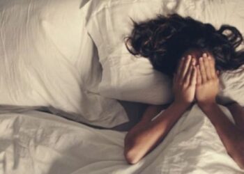 Ərli qadınlar niyə xəyanət edir? – Ağlasığmaz səbəbləri