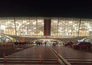 Dünya çempionatında uğurla çıxış edən gimnastlarımız Vətənə dönüblər