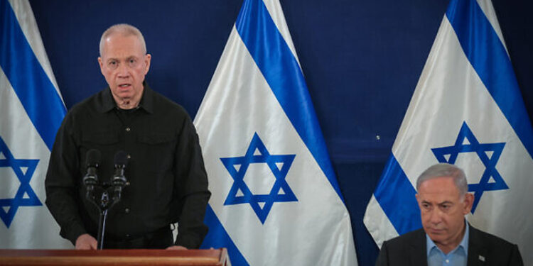 İsraildə müdafiə naziri baş nazirlə mübahisə etdi, iclasdan çıxdı