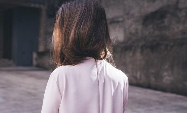 Sumqayıtda gənc qız itkin düşüb