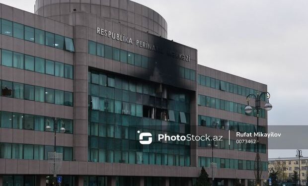 Perinatal Mərkəzdə yanğın: 100-dən çox şəxs təxliyə edildi – YENİLƏNİR + FOTO/VİDEO