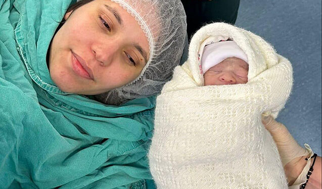 Yeni ilin ilk dəqiqəsində doğuldu – Foto