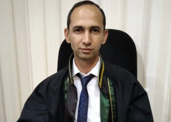 “Müstəntiqlə görüşəcəyini, olmasa, özünü öldürəcəyini dedi”