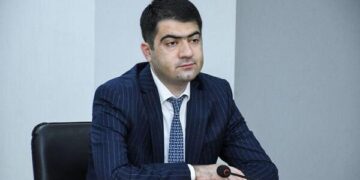 4 uşaqlı icra başçısına “bəytərifi”