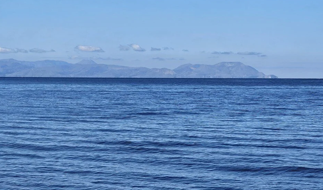 Türkiyədə miqrantları daşıyan qayığın batması nəticəsində ölənlərin sayı artdı – Yenilənib