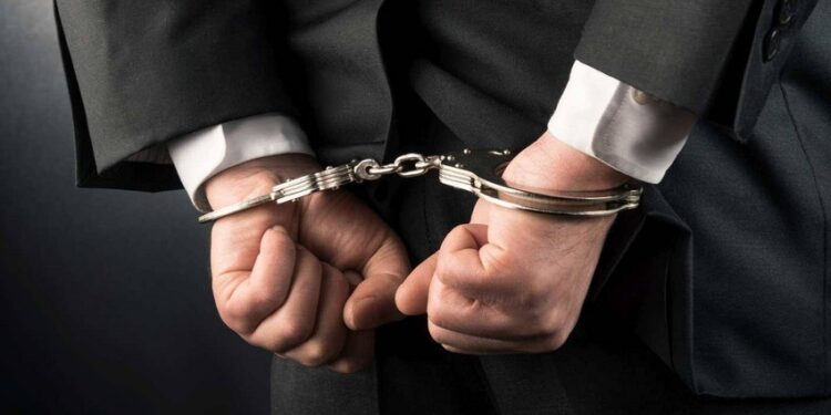 Ədliyyə Nazirliyinin sabiq şöbə rəisi həbs edildi