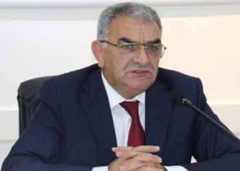 Ölkənin baş notariusu işdən çıxarıldı – FOTO