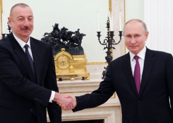 Rus polkovnikdən diqqətçəkən açıqlama: “Bakı bu xəyanətkardan fərqli olaraq…”