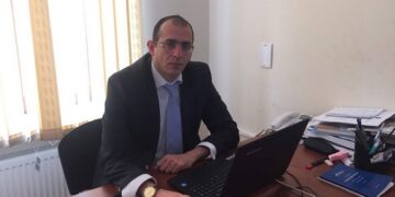 Tarixçi 2 deputatı darmadağın etdi: Başkənd kimindir?!