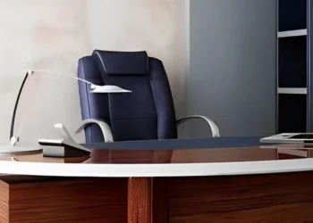 Azərbaycanda dörd vəzifəli şəxs işdən ÇIXARILDI