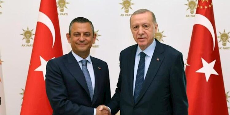 Ərdoğan CHP sədri ilə 8 il sonra görüşdü – Fotolar