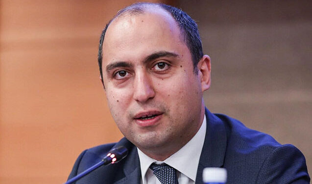 Nazir kollec bitirənlərin müəllim olması ilə RAZILAŞMIR