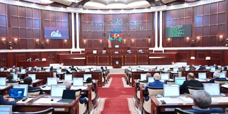 Milli Məclis buraxıldı: Seçkilərin vaxtı açıqlandı