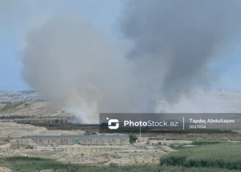 Lökbatan-Xocəsən yolunun kənarında yanğın