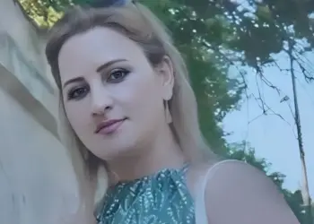 Övladlarını böyütmək üçün süpürgəçilik edən qadını oğlu qətlə yetirdi: Hadisə yerindən GÖRÜNTÜLƏR