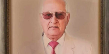 Əməkdar müəllimi maşın vurub öldürdü – Foto