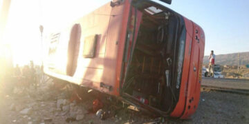 İranda avtobus qəzaya düşdü, 35 zəvvar öldü