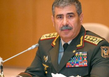 TƏCİLİ! Zakir Həsənov generalları topladı, döyüş hazırlığı ilə bağlı tapşırıq verdi