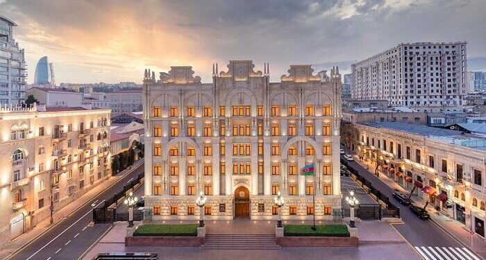 Azərbaycanlı “Quran”ı yandırdı, DİN hərəkətə keçdi – Video