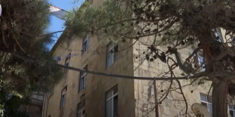 Bakıda universitetin yataqxanalarını BİT BASDI