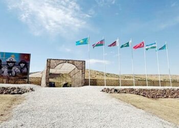 Azərbaycanın xüsusi təyinatlıları Qazaxıstanda təlimdə iştirak edir