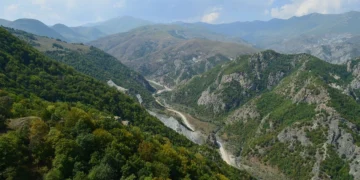 Vardanyanın avropalı şəriklərinin Ağdərədəki qanunsuz biznesi