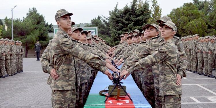 Kimlər hərbi xidmətdən azad olunacaq