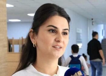 təhsilDirektorluqdan imtina edib, Xankəndiyə müəllim kimi qayıtdı