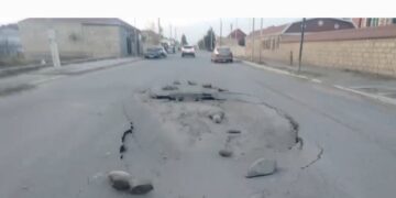 Gəncədə yol çökdü – Video