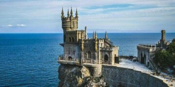 Rusiyadan qəribə təklif: Krımı ona verək