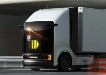 “Navio” sürücüsüz yük avtomobilini təqdim etdi