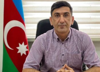 Təhsilsiz qadın “mollalar” yas məclislərində “at oynadırlar” – AÇIQLAMA