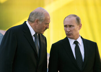 Düyməyə Rusiya ilə birlikdə basacağıq – Lukaşenko