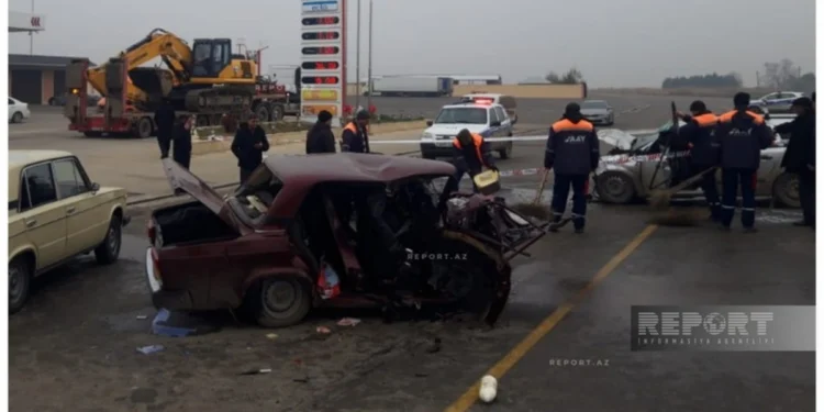 Biləsuvarda minik maşınları toqquşub – Üç nəfər ölüb, ikisi yaralanıb