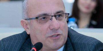 ABŞ hər ölkəni xilas edə bilər, bəs özü batarsa, onu kim xilas edəcək? – CAVABSIZ SUAL