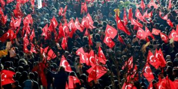 Türkiyədə izdiham yaşanır – CANLI