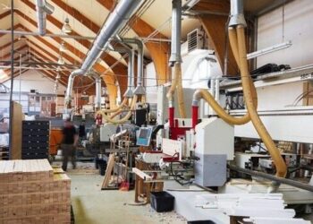 Cəlilabadda mebel fabrikinin fəaliyyəti dayandırıldı