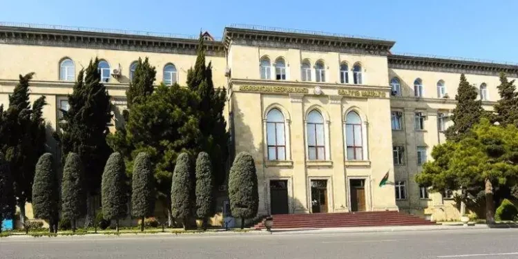 Azərbaycanda xüsusi icra məmurları fəaliyyətə başlayacaqlar