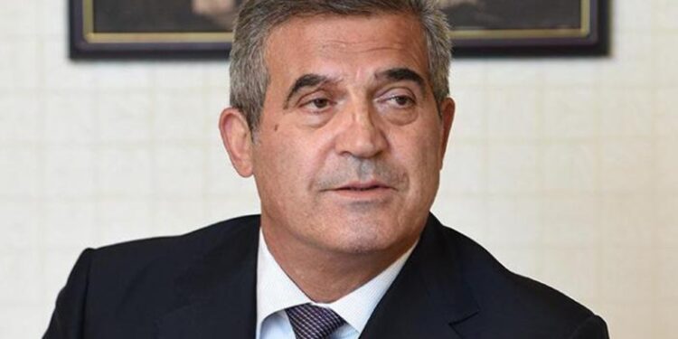 Qaradağ rayon icra hakimiyyətinin başçısı Süleyman Mikayılov vəzifəsindən azad edilib.