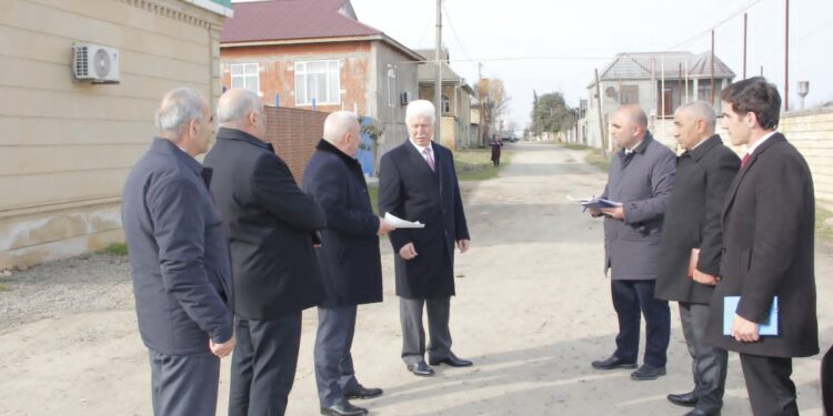 Cəlilabad rayon icra başçısı növbəti dəfə rayonda görülən işlərlə tanış olub.