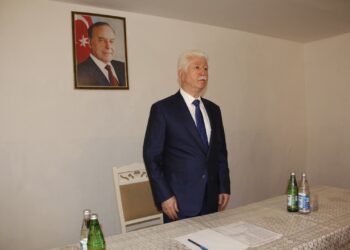 Cəlilabad rayon icra hakimiyyətinin başçısı Rafiq Cəlilov Günəşli kəndində vətəndaşları qəbul edib.